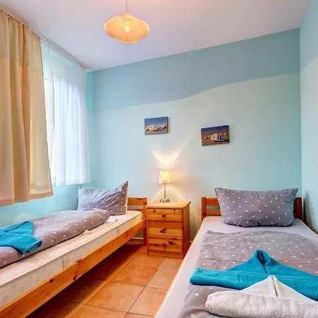 Ferienhaus Bergstrasse 7 Tatil Evi *